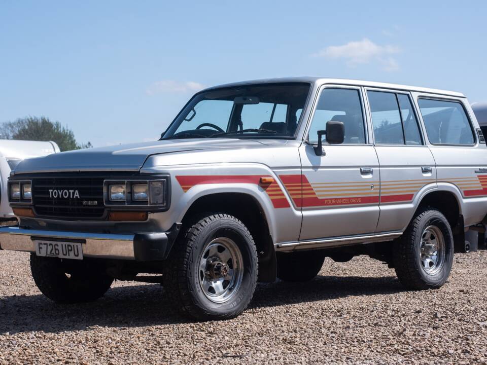 Image 1/46 of Toyota Land Cruiser HJ61 GX (1988)