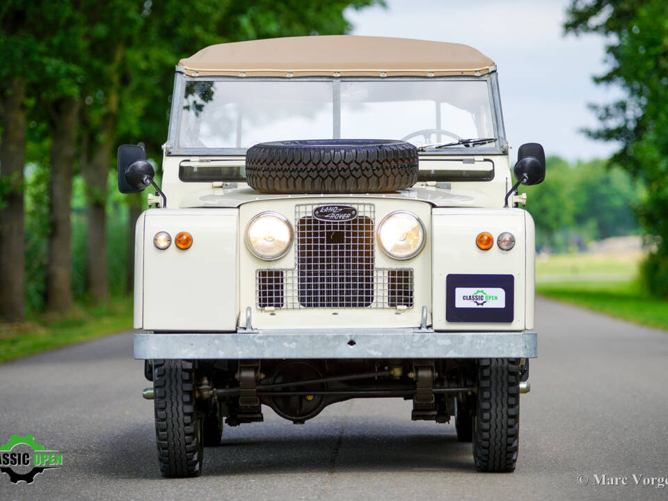 Image 2/55 of Land Rover 88 (1958)