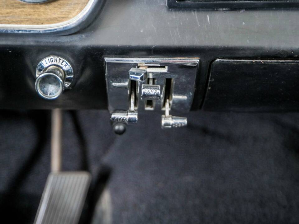Imagen 25/50 de Ford Mustang 390 GTA (1966)