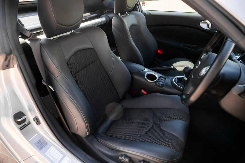 Image 23/41 de Nissan 370Z (2011)