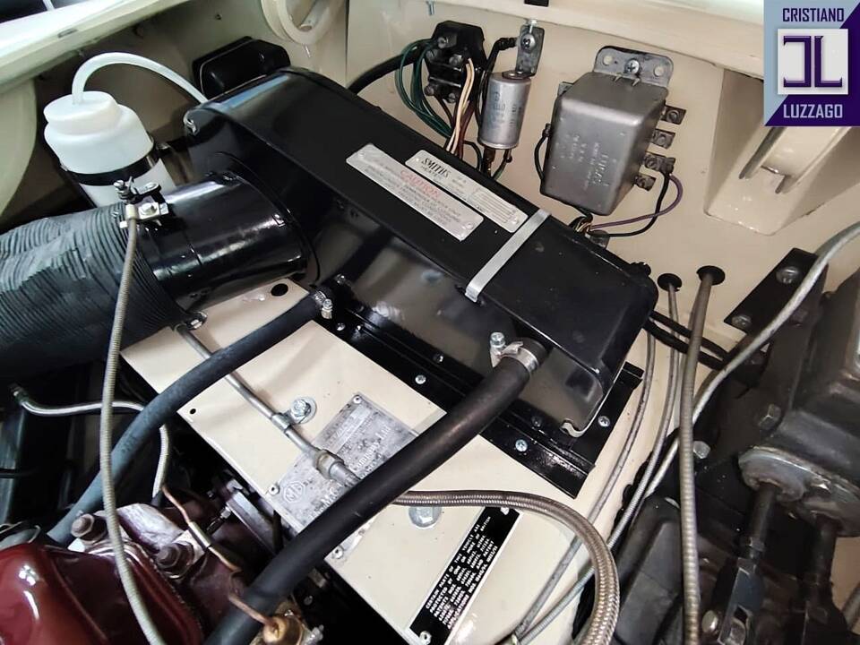 Image 54/59 of MG MGA 1500 (1958)