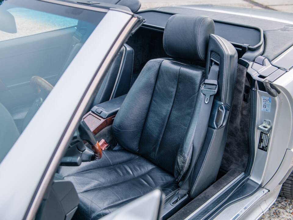 Bild 22/38 von Mercedes-Benz SL 600 6.0 AMG (1994)