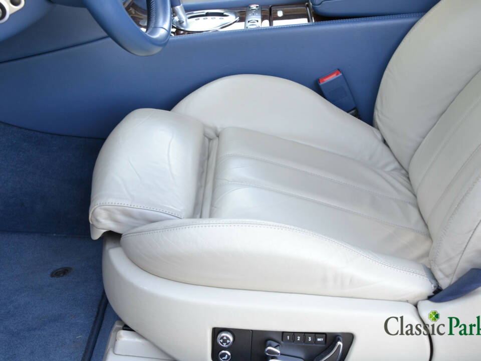 Image 19/50 of Bentley Continental GT (2005)