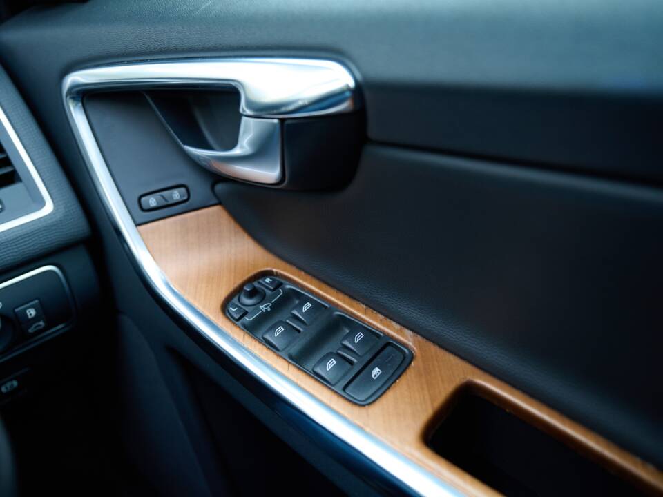 Bild 47/50 von Volvo XC60 T6 (2014)