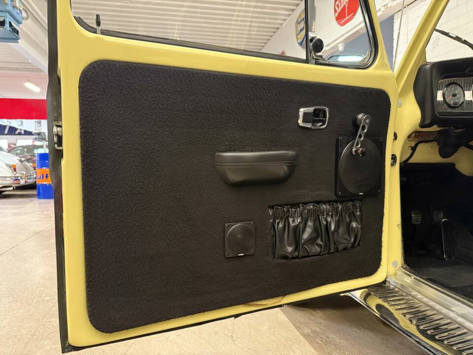 Image 5/15 of Volkswagen Beetle 1302 LS (1971)