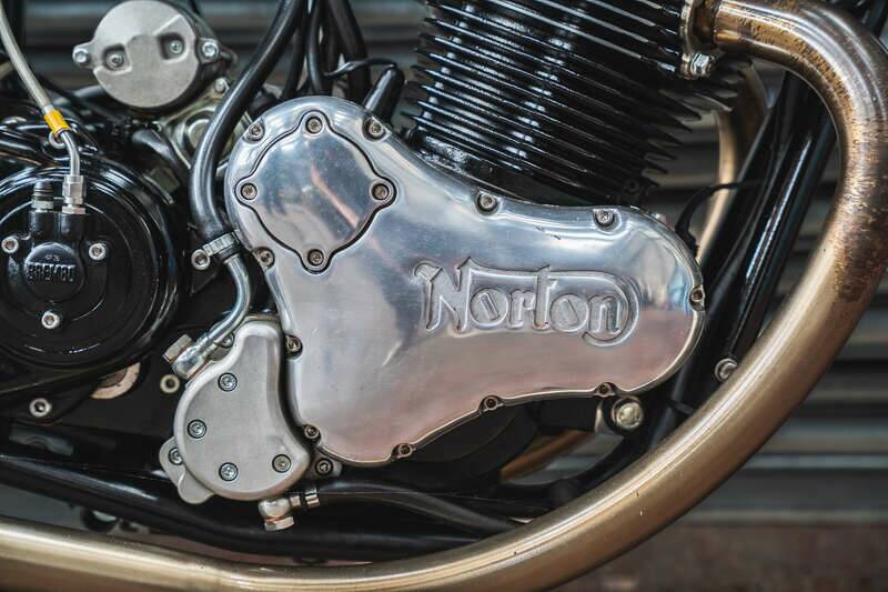 Image 3/38 of Norton Dominator SS (2015)