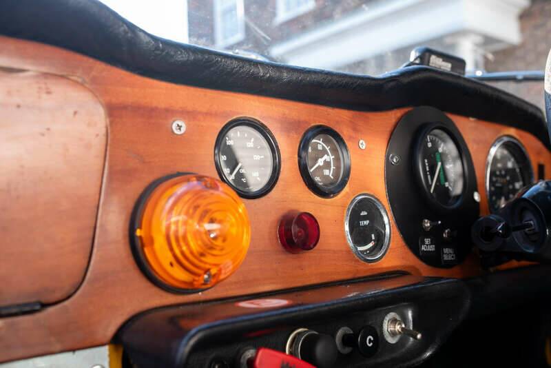 Bild 41/50 von Triumph TR 6 (1969)