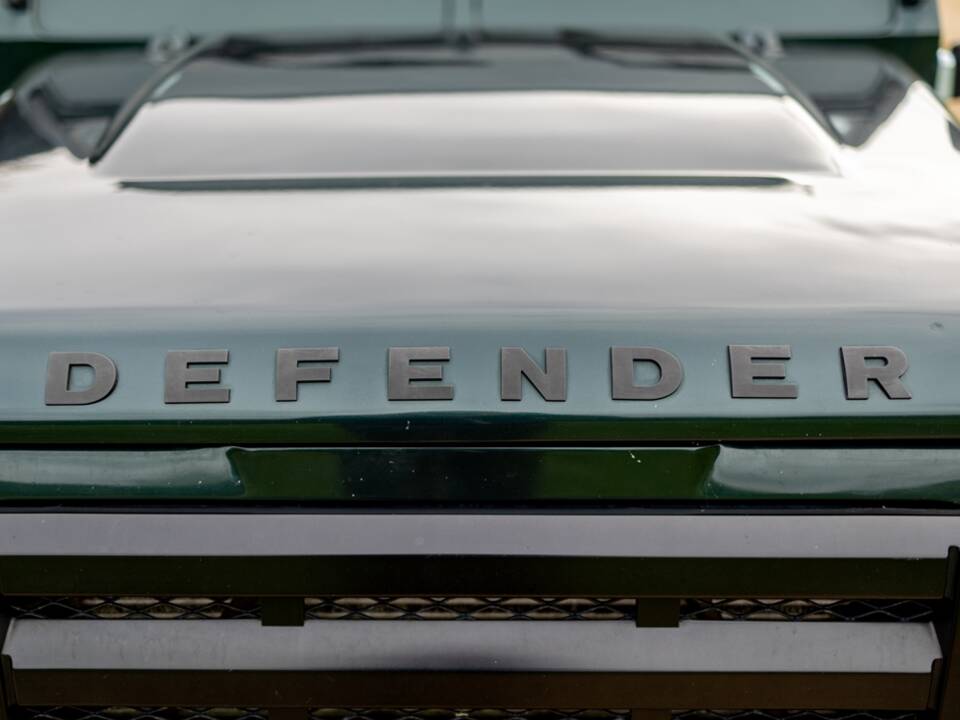 Imagen 22/33 de Land Rover Defender 90 (2015)