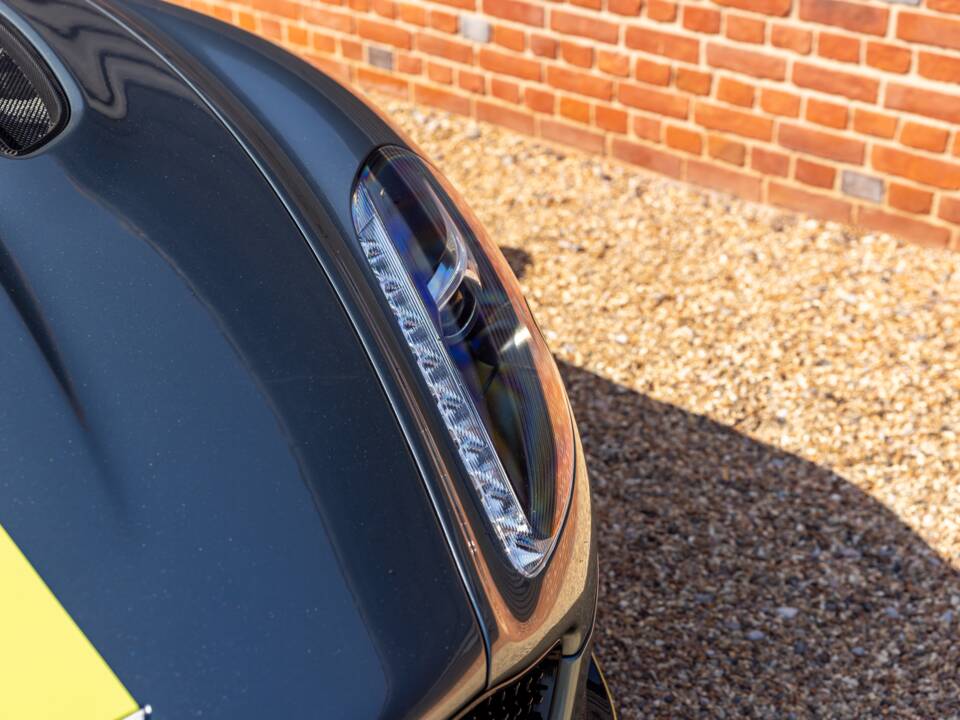 Image 27/60 of Aston Martin Rapide AMR (2019)