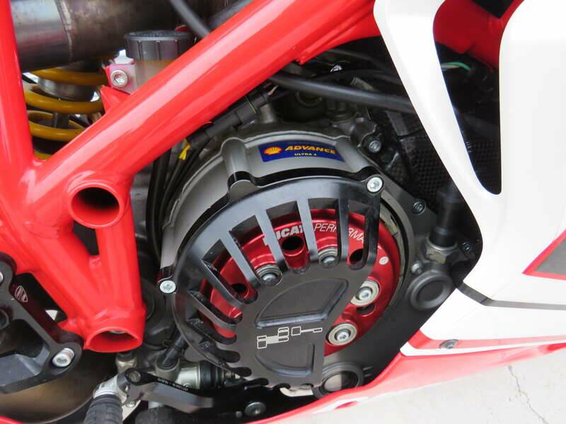 Bild 21/44 von Ducati DUMMY (2010)