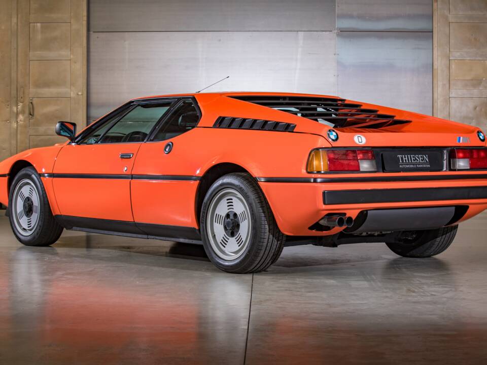 Image 8/22 of BMW M1 (1981)