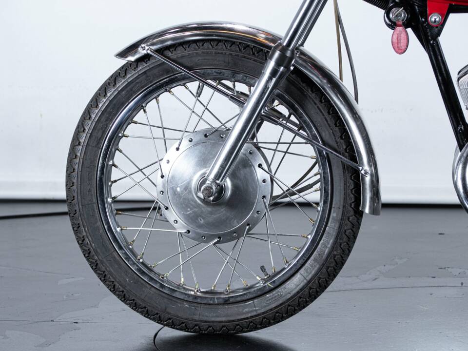 Immagine 8/50 di Kawasaki DUMMY (1970)