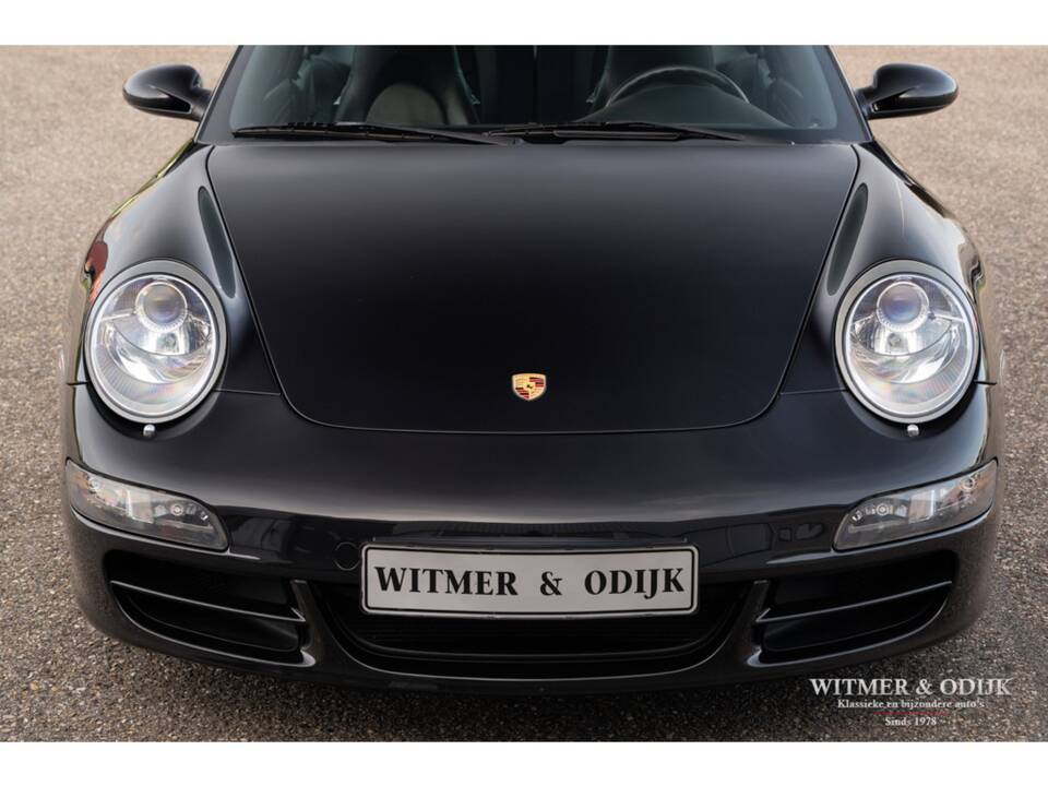 Bild 23/39 von Porsche 911 Carrera 4 (2006)
