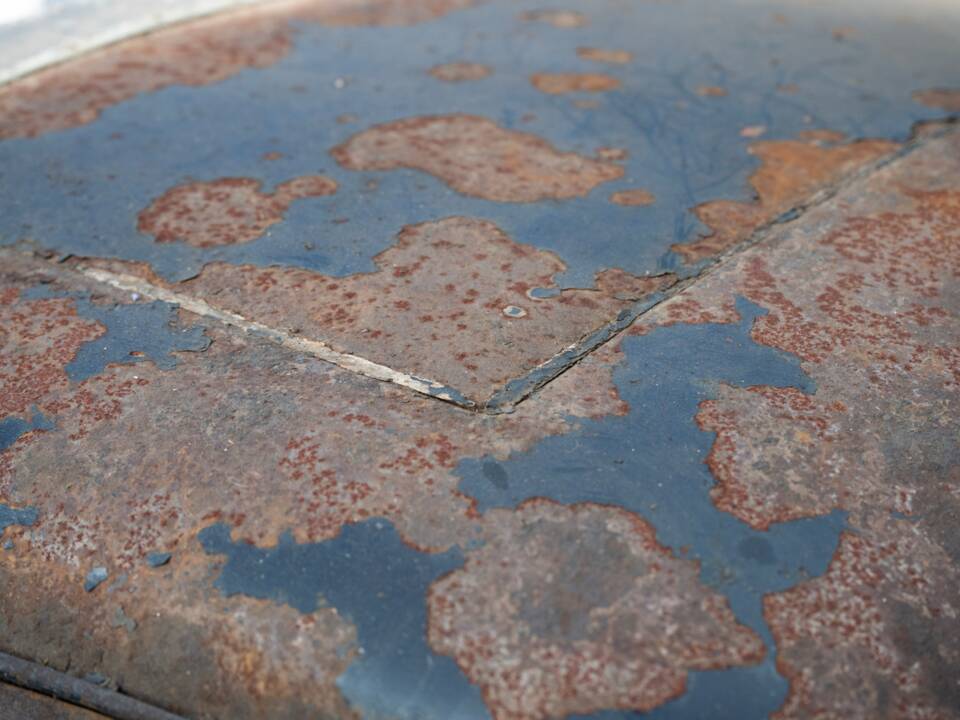 Image 110/134 of Ford V8 (1937)