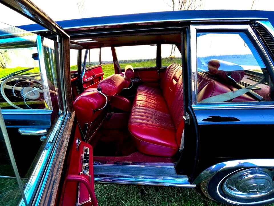 Image 5/7 of Mercedes-Benz 600 (1967)