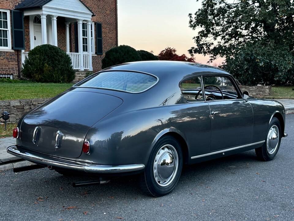 Image 4/16 of Lancia Aurelia B20 GT 2500 (1954)