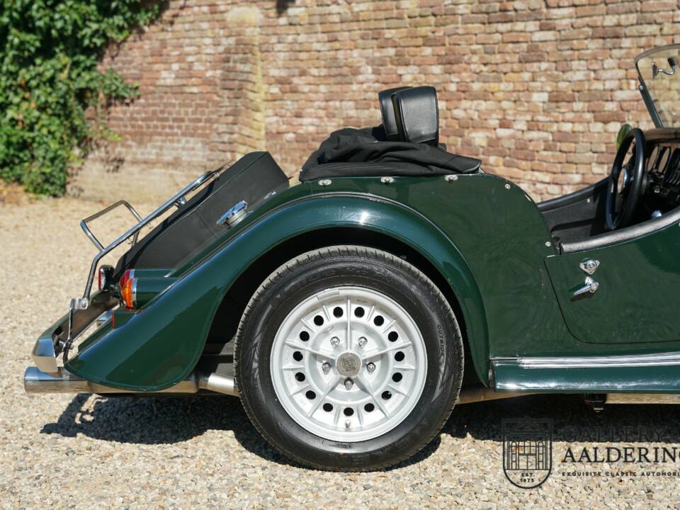 Bild 35/50 von Morgan Plus 8 (1991)