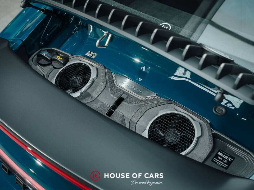 Imagen 13/25 de Porsche 911 Turbo "50 Years" (2024)