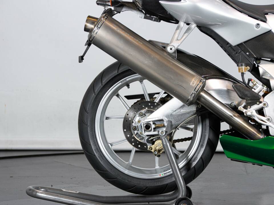 Bild 29/50 von Benelli DUMMY (2002)