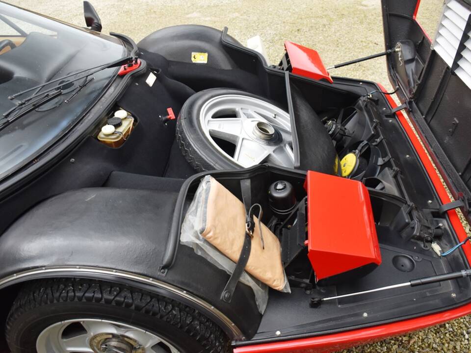 Immagine 45/51 di Ferrari 512 BBi (1982)