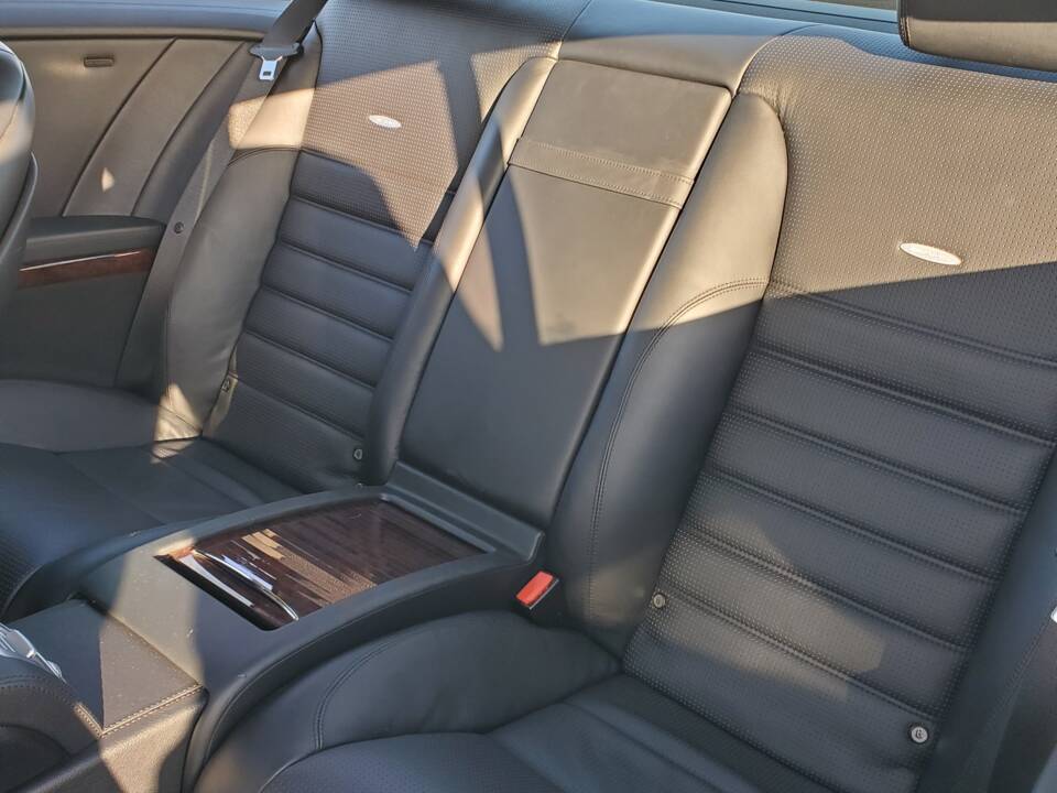 Afbeelding 15/49 van Mercedes-Benz CL 63 AMG (2007)