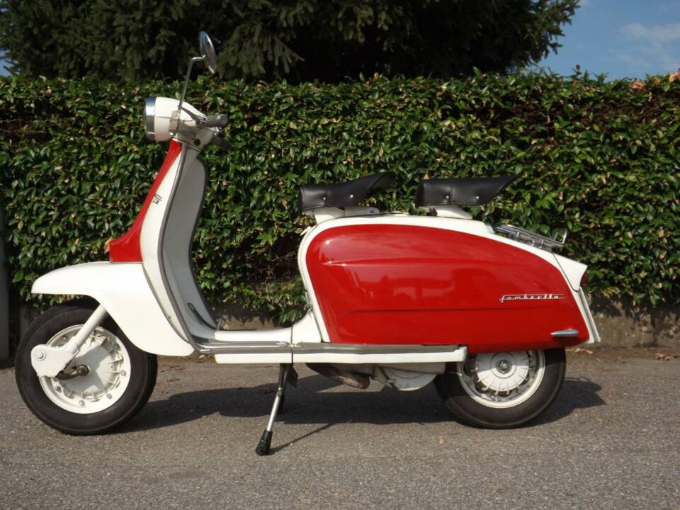 Imagen 30/50 de Innocenti Lambretta Li 150 (1963)