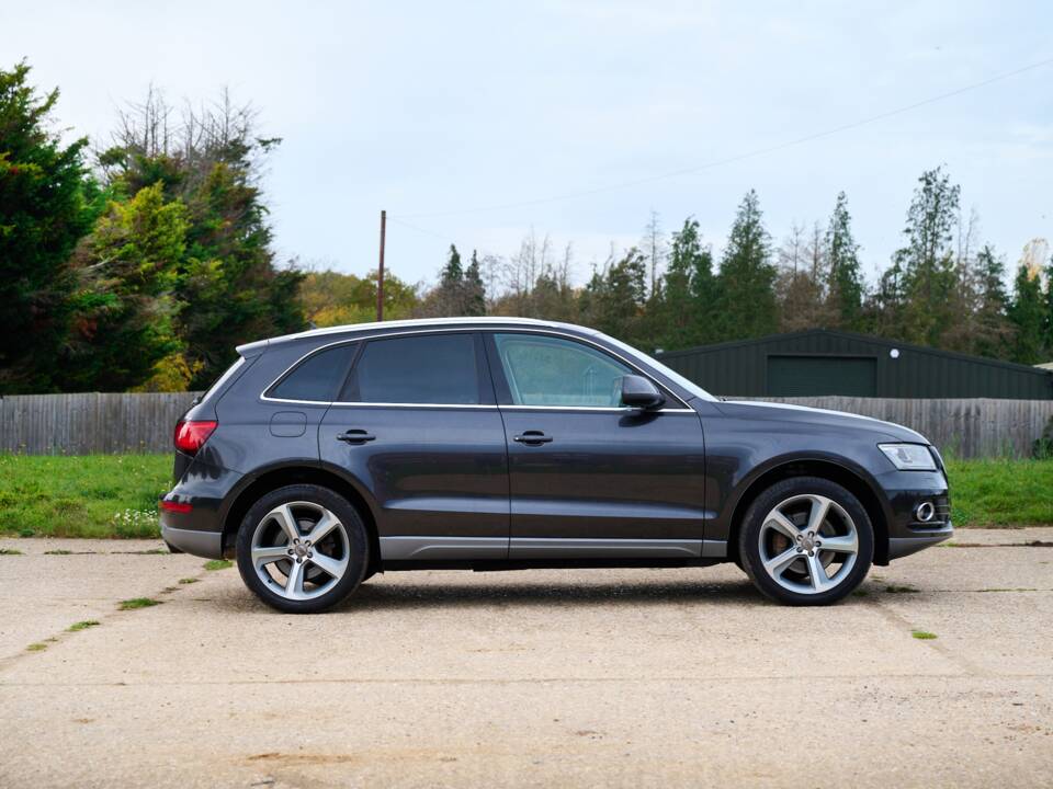 Image 15/50 de Audi Q5 3.0 TFSI (2013)