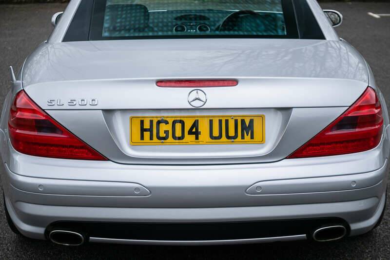 Image 13/36 de Mercedes-Benz SL 500 (2004)