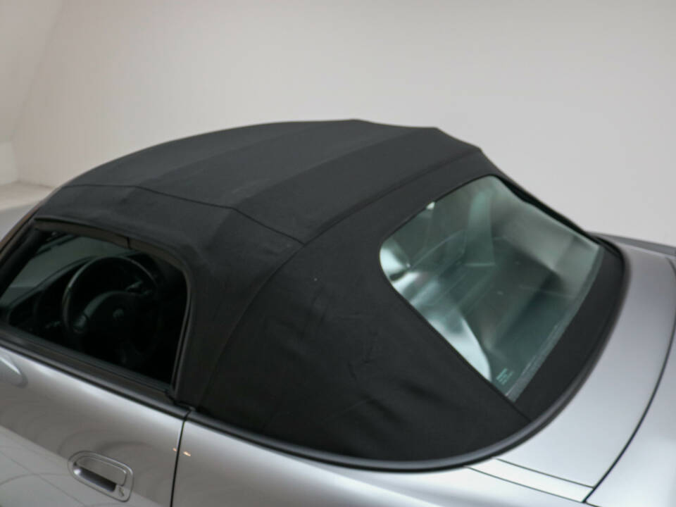 Bild 22/23 von Honda S 2000 (2001)