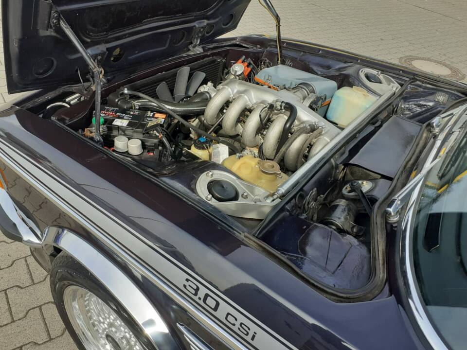 Image 42/53 of BMW 3.0 CSi (1972)