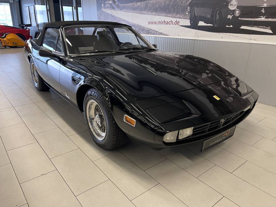Immagine 6/21 di Ferrari 365 GTC&#x2F;4 (1971)