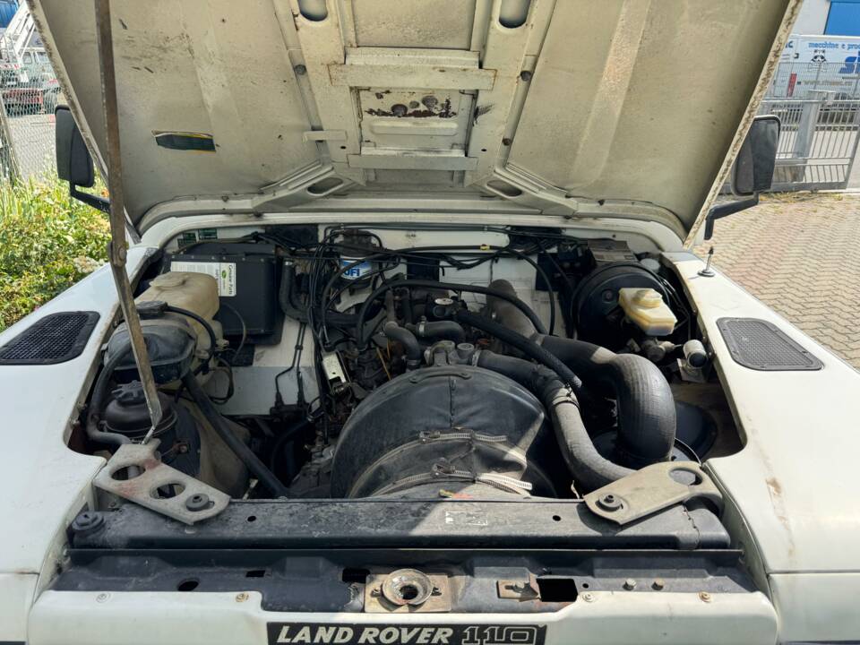 Image 45/45 de Land Rover Defender 110 (1991)