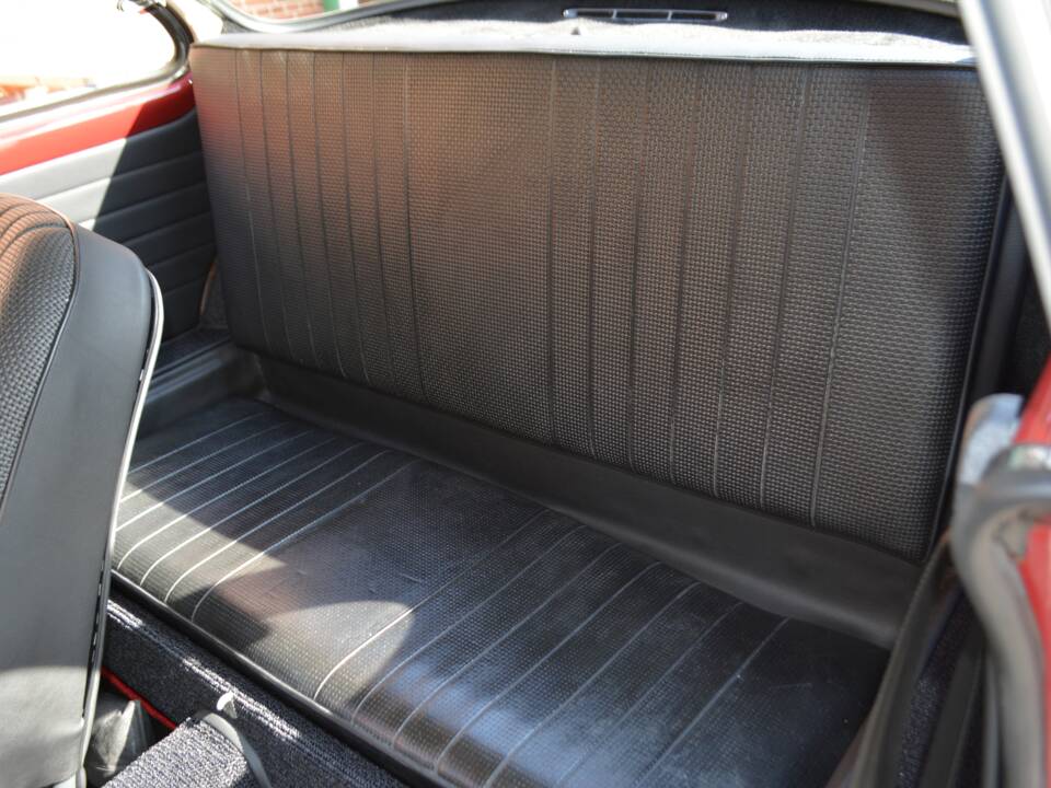 Image 9/15 of Volkswagen Karmann Ghia 1500 (1967)