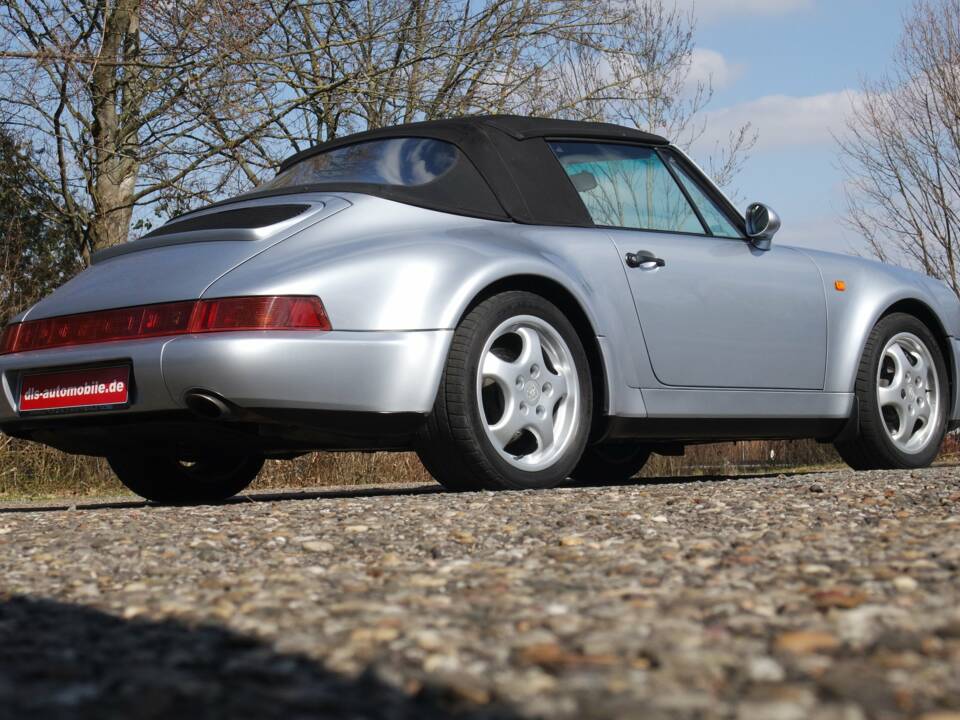 Image 37/37 de Porsche 911 Carrera 2 (WTL) (1992)