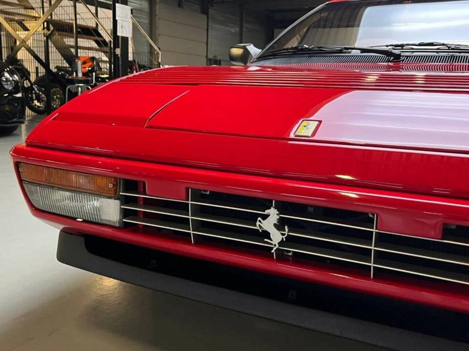 Bild 34/50 von Ferrari Mondial T (1990)