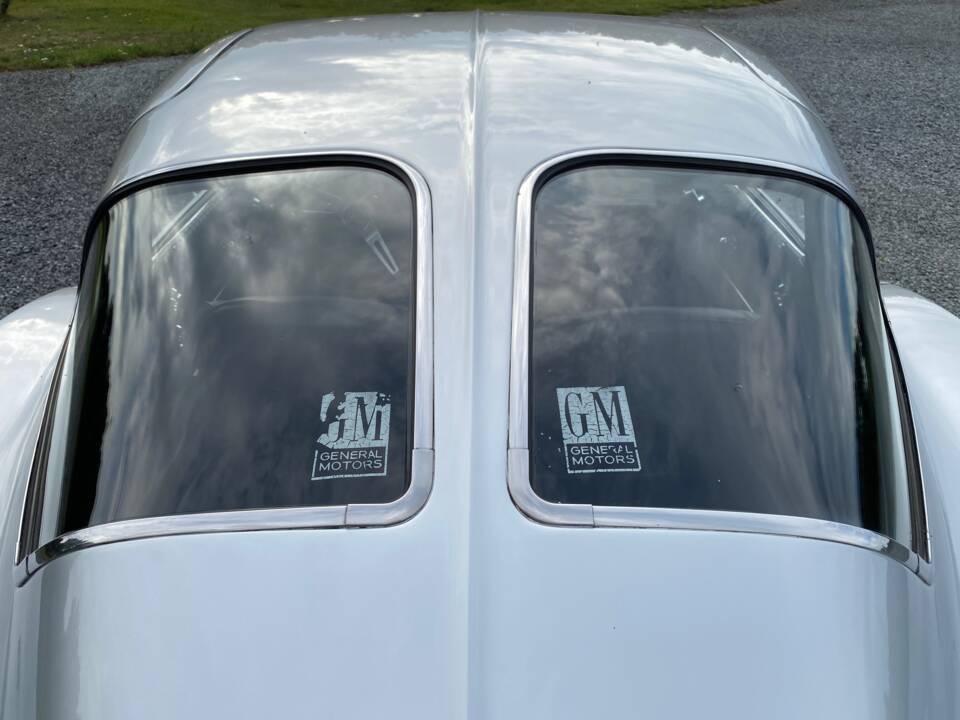 Bild 19/20 von Chevrolet Corvette Sting Ray (1963)