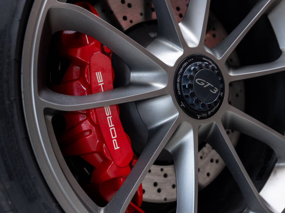 Bild 35/41 von Porsche 911 GT3 (2018)