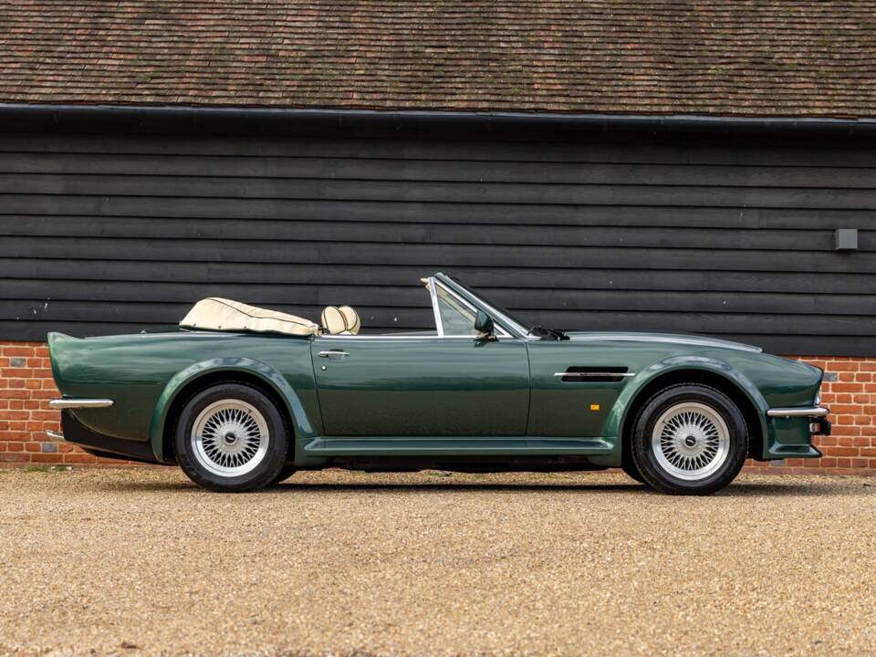 Bild 2/92 von Aston Martin V8 Volante X-Pack (1989)