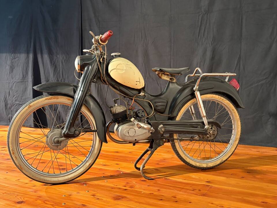 Image 1/13 of HMW 50 (1955)