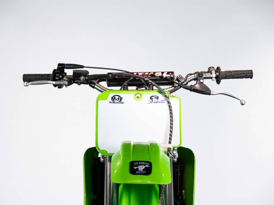 Image 25/50 of Kawasaki KX 250 (1986)