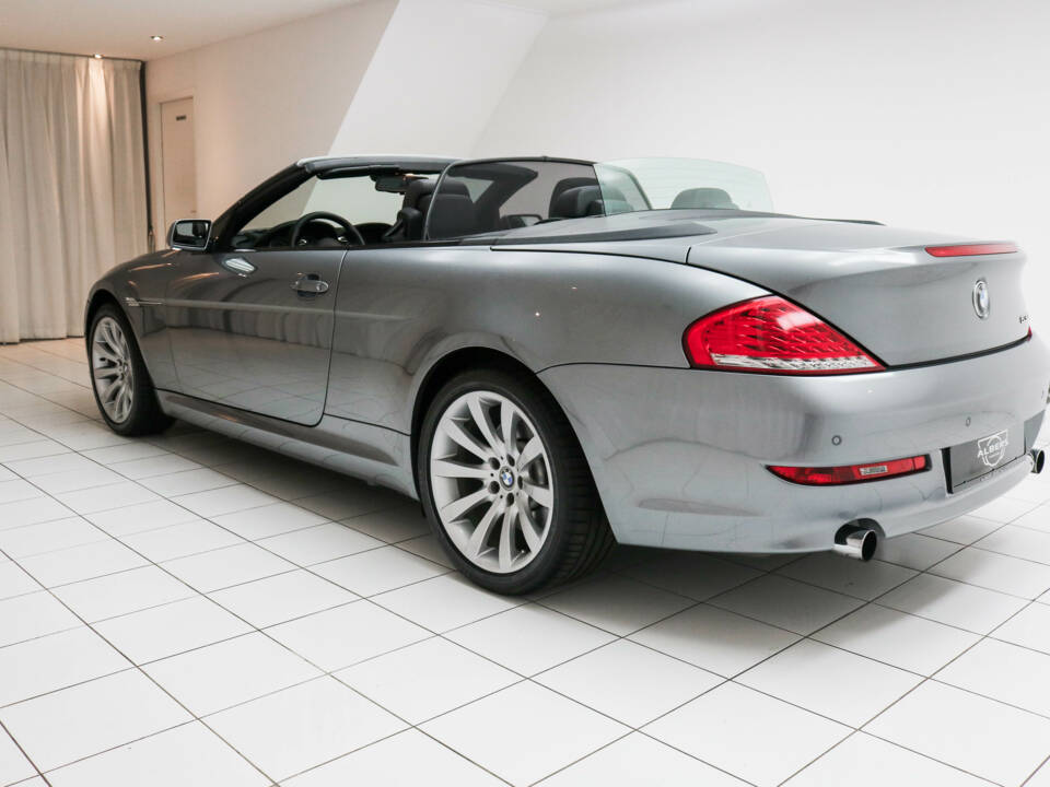 Immagine 3/17 di BMW 630i (2007)