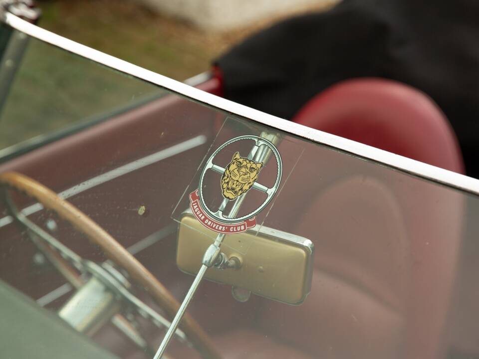 Image 40/50 of Jaguar E-Type 3.8 Flat Floor (1961)