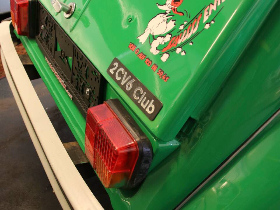 Image 29/35 de Citroën 2 CV 6 (1987)