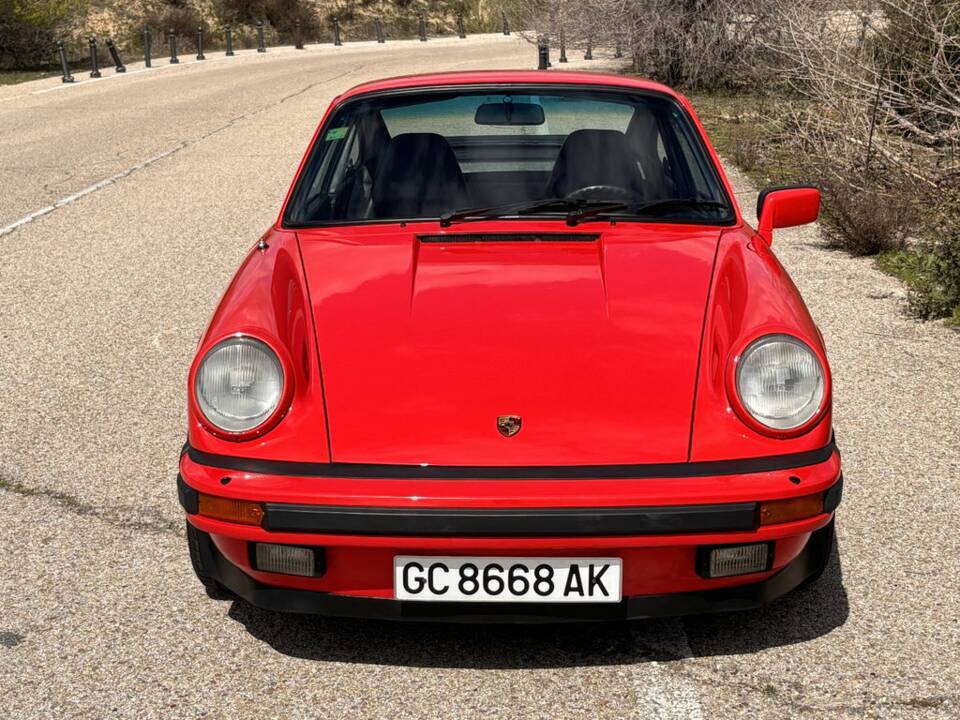 Bild 3/8 von Porsche 911 Carrera 3.2 (1984)