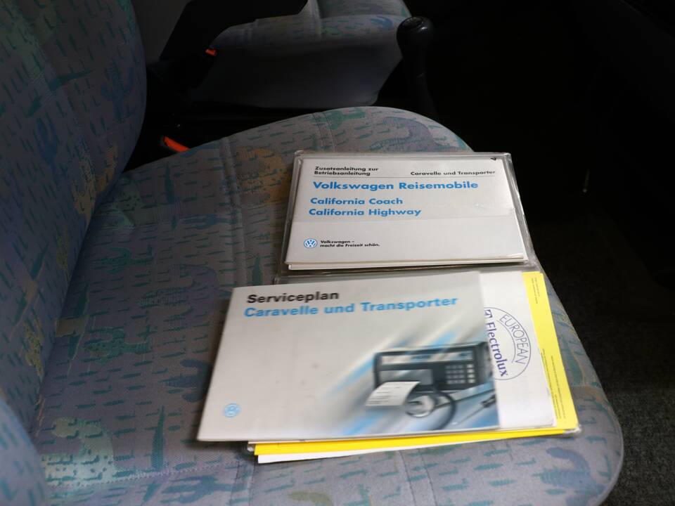 Bild 21/47 von Volkswagen T4 California 2.5 (1995)