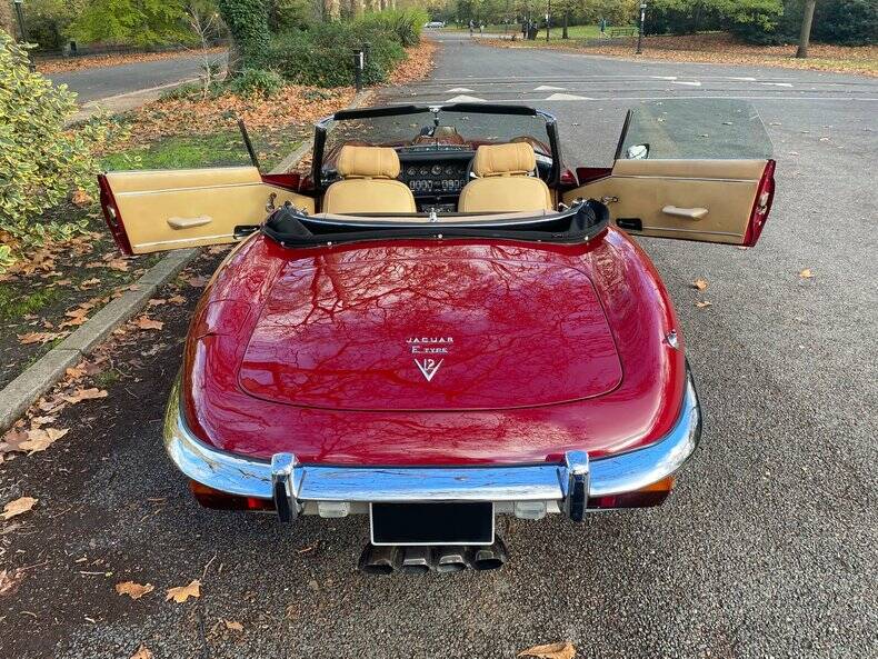 Afbeelding 16/50 van Jaguar E-Type V12 (1973)