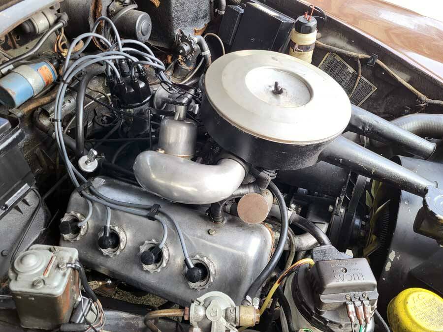 Image 41/42 of Jaguar Mk II 2.4 (1964)