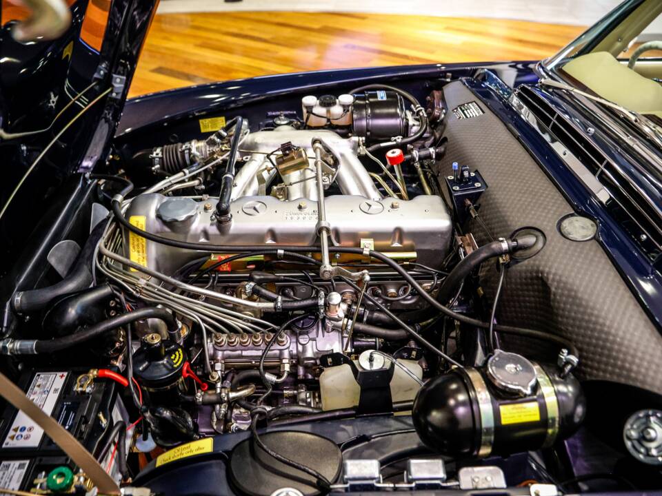 Image 29/31 de Mercedes-Benz 280 SL (1968)