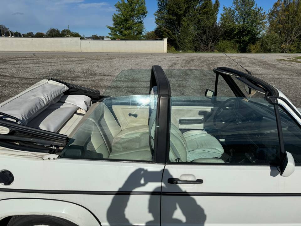 Image 9/18 of Volkswagen Golf Mk I Convertible 1.8 (1984)