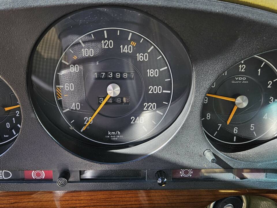 Image 8/10 of Mercedes-Benz 280 S (1978)